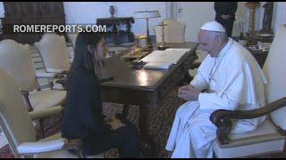 Pope meets with Rome's new mayor Virginia Raggi