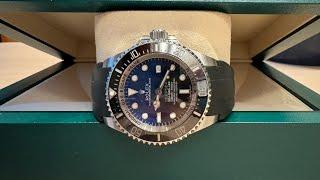 Unboxing the Rolex Sea-Dweller Deepsea 116660 “James Cameron” on a RubberB