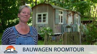 Wenn die Puppenstube real wird - Bauwagen Lilly verzaubert mit seinem Flair | TINY HOUSE TOUR