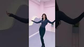 섹시하고 멋진 엉덩이, 멋진 몸매 #shorts #beautiful buttocks #sexy