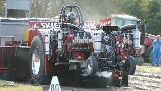 Black Power Pulling The Sledge at Pulling Event in Hjallerup | Tractor Pulling Denmark