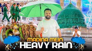 Heavy Rain in Madina ️ Khatarnaak Bijli Chamki ️ Delicious Fish Rice Souq Tabakha