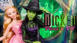 New Wicked Dolls! Checking Out ALL the Details and DIY Wizard of Oz Backdrop