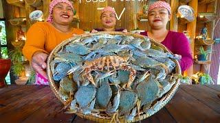 Cooking Curry Crab Simple Recipe | Spicy King Crab Curry Village Yummy Food