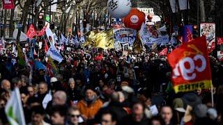 New pension strikes grip France as MPs wage legislative battle • FRANCE 24 English