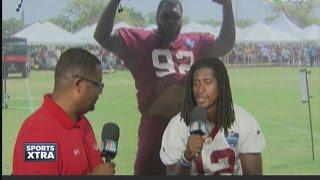 7Sports anchor Lionel Bienvenu shows us the videobomb of the week at Redskins camp