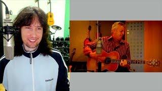 British guitarist analyses Tommy Emmanuel's MAGICAL performance (and thumb!)