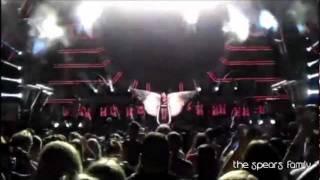 The Femme Fatale Tour [Bloopers]