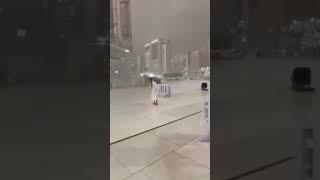 Saudi storm brings lightning, fierce winds to Makkah 4 #saudiarabia #storm #windsor