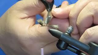 Woodchuck yellow dry fly (english version)