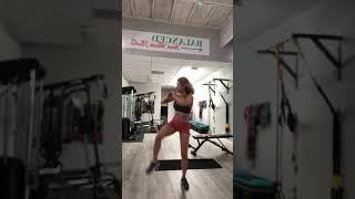 Squat Jump Oblique Twist