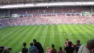 Warming Up Team Bommel - PSV (Afscheid van Mark v Bommel 19-07-2013)