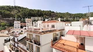 Rustic town home in Monda village, Malaga