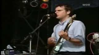 Weezer - Buddy Holly (Bizarre Festival, Germany 1996) HD