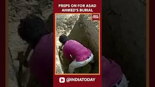 Preparations On For Asad Ahmed's Burial, Grave Being Digged In Kabristan | #shorts