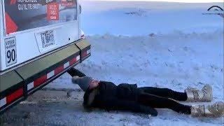 Aksi berbahaya seorang wanita di bus menjadi viral di Montreal