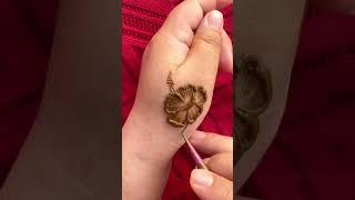 Beautiful Finger Mehndi Design #shorts #bridalmehndi #howto #dulhanmehndi #trending #mehndidesign