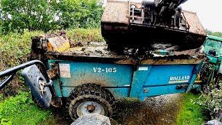 SPREADING SLURRY IN A MUCKSPREADER?! | CLEANING OUT THE PIT!