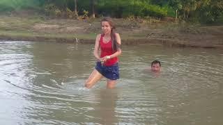 Amazing fishing at Battambang - people fishing in Cambodia - How to Catches fish (Part 306)