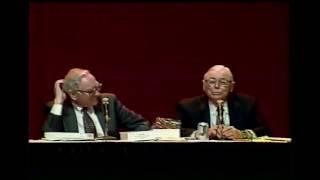 Warren Buffett & Charlie Munger discuss Warren's life expectancy (2001)