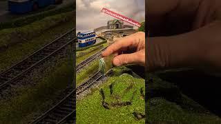 EASY laying of Scatter / Static Grass / Model Railway scenics