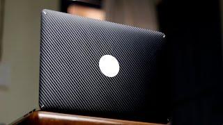 Carbon Fiber Skin by Skin 4 Gadgets | The Inventar