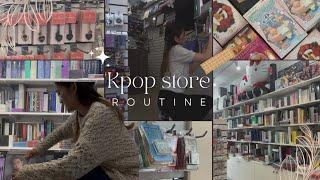 [daily days] come work at a kpop store with me! 