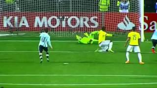 Ospina Save vs Lionel Messi