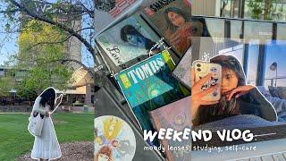 spring weekend vlog of a uni student : moody lenses, studying, self-care, etc!