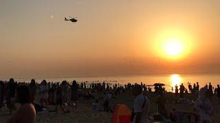 Traumaheli landt op Strand Scheveningen