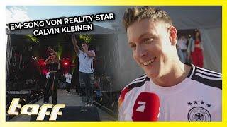 Neue Fußball-Hymne von Reality-Star Calvin Kleinen: Sein Durchbruch am Ballermann?