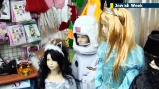 Purim 2013 Costumes: JN1's Ron Jacobsohn explores the fancy dress trends for Purim 2013