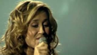 LARA FABIAN tout