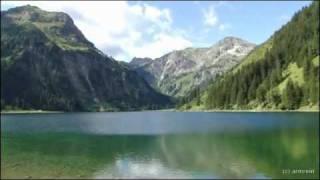 RUNDGANG UM DEN VILSALPSEE IM TANNHEIMER TAL (Tirol)