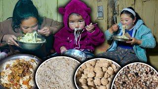 Veg Thukpa Soup making & eating || Noodle Soup Recipe in Village style || New Nepali Village vlogs