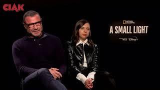 A Small Light - Intervista a Liev Schreiber e Bel Powley
