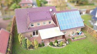 Ramsloh: Großes Einfamilienhaus mit PV-Anlage, Doppelgarage und Ausbaureserve