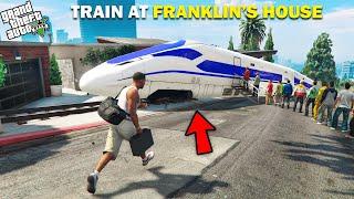 GTA 5 : Franklin Find Bullet Train Stops In Front Of Franklin's House.. (GTA 5 Mods)