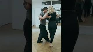 Demo clase Tango Pista - Leandro Capparelli & Jeannette Erazú (25/07/2022)