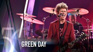 Green Day Performs "Dilemma" | AMAs 50th Anniversary Special