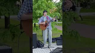 Ветер знает (Браво). Лев Романов. Уличные музыканты Новосибирска.