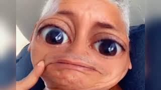 Tijoe zenny ki ap fè grimas