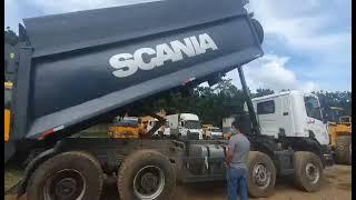 SCANIA DUMP TRUCK - 12 WHEELER