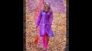 AnnaSophia Robb`s Legs and Feet in Tights