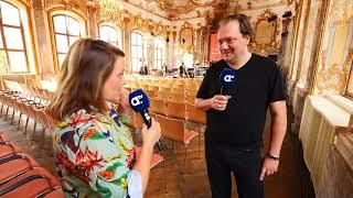 backstage - Charly Hübner beim Augsburger Mozartfest