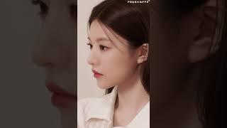 Coffee shop dates with GO YOUN JUNG. 