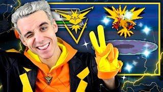 LIVE! SHOCKING SHINY ZAPDOS SPARKS MY INTEREST AFTER 7752 SRs!!! (Full Odds)