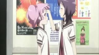 Yui kisses Chinatsu - Yuru Yuri ゆるゆり