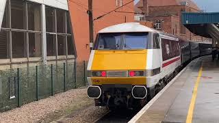 Matts Trains at Doncaster and Mexborough featuring LNER Class 91s