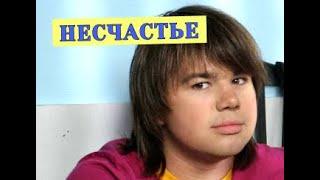 УПАЛ С ВЫСОТЫ актер Полежайкин из сериала Папины дочки Михаил Казаков